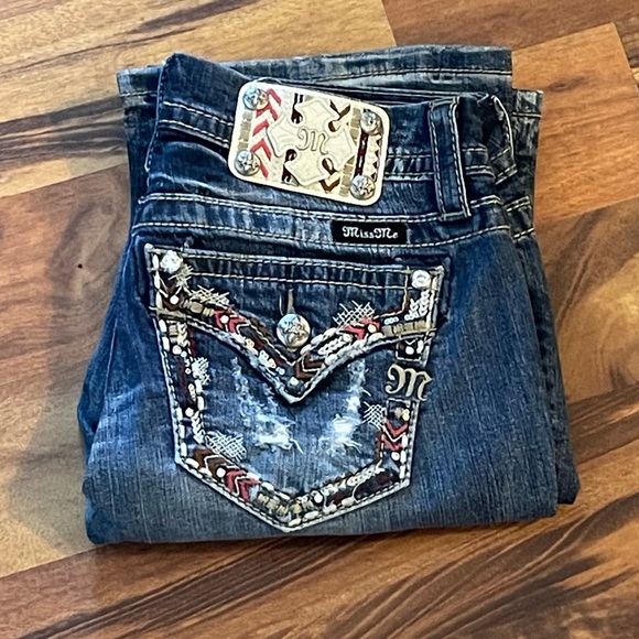 Miss Me Denim - Miss Me Mid-Rise Easy Boot jeans